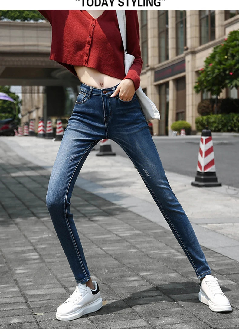 Size 26-40 Winter Women Colorful Fleece Velvet High Waist Jeans Denim Trousers Stretch Warm Pencil Pants Thick Skinny Jeans